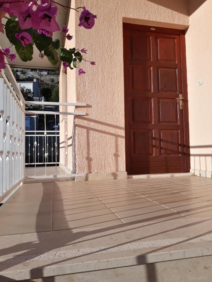 Villa Calypso Trogir Exterior photo